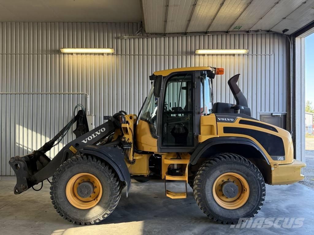 Volvo L 45 TP/S Vikšriniai ekskavatoriai