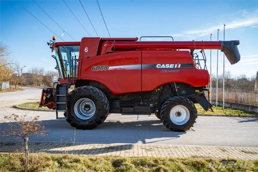 Case IH AF6088 Derliaus nuėmimo kombainai