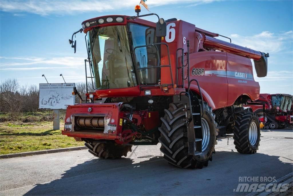 Case IH AF6088 Derliaus nuėmimo kombainai