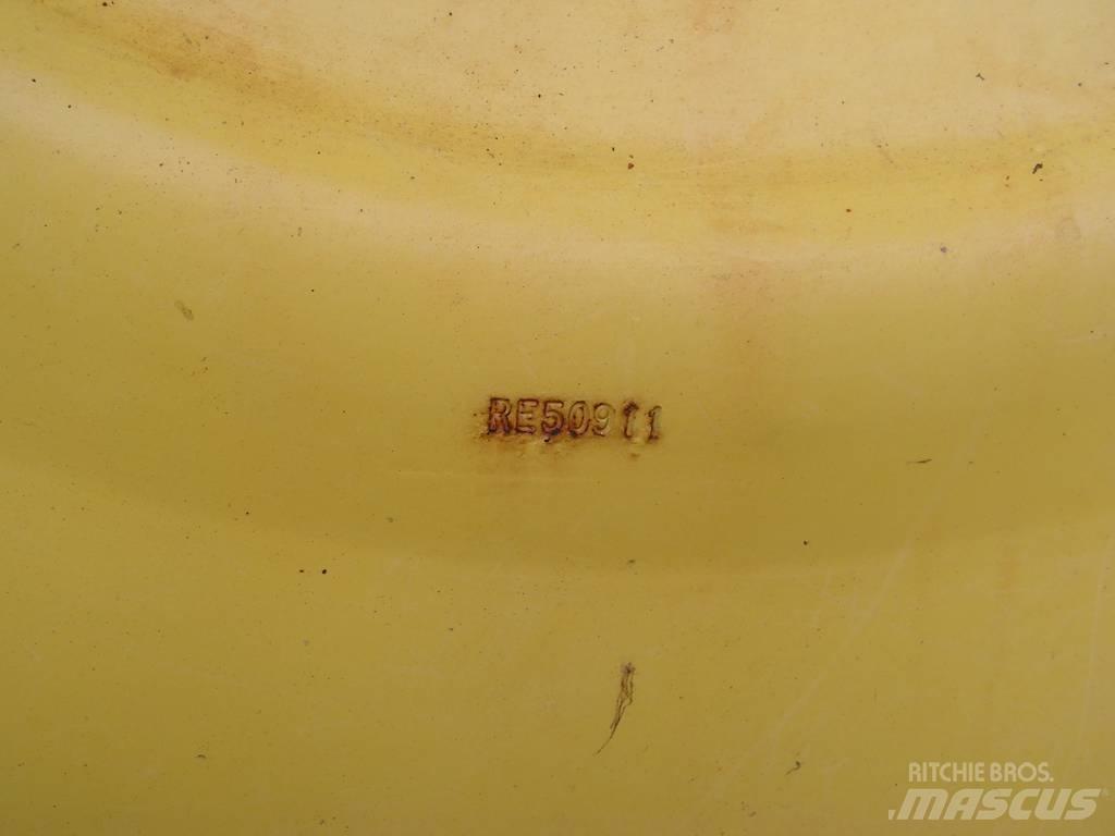 John Deere 8100 Padangos, ratai ir ratlankiai