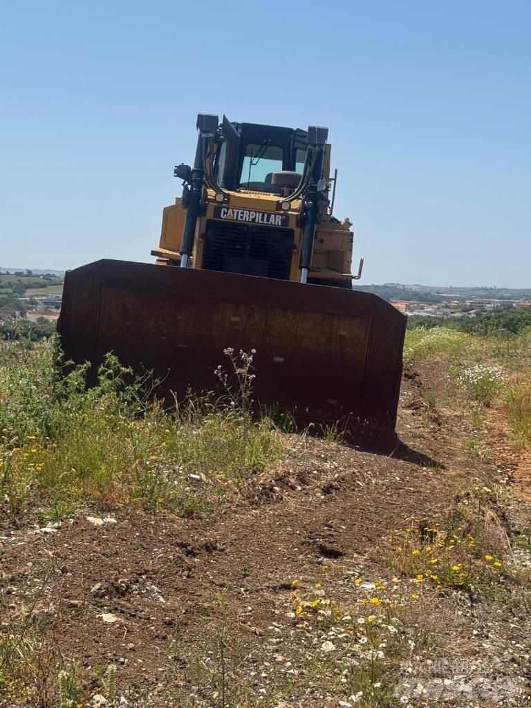 CAT D 6 T XL Vikšriniai buldozeriai