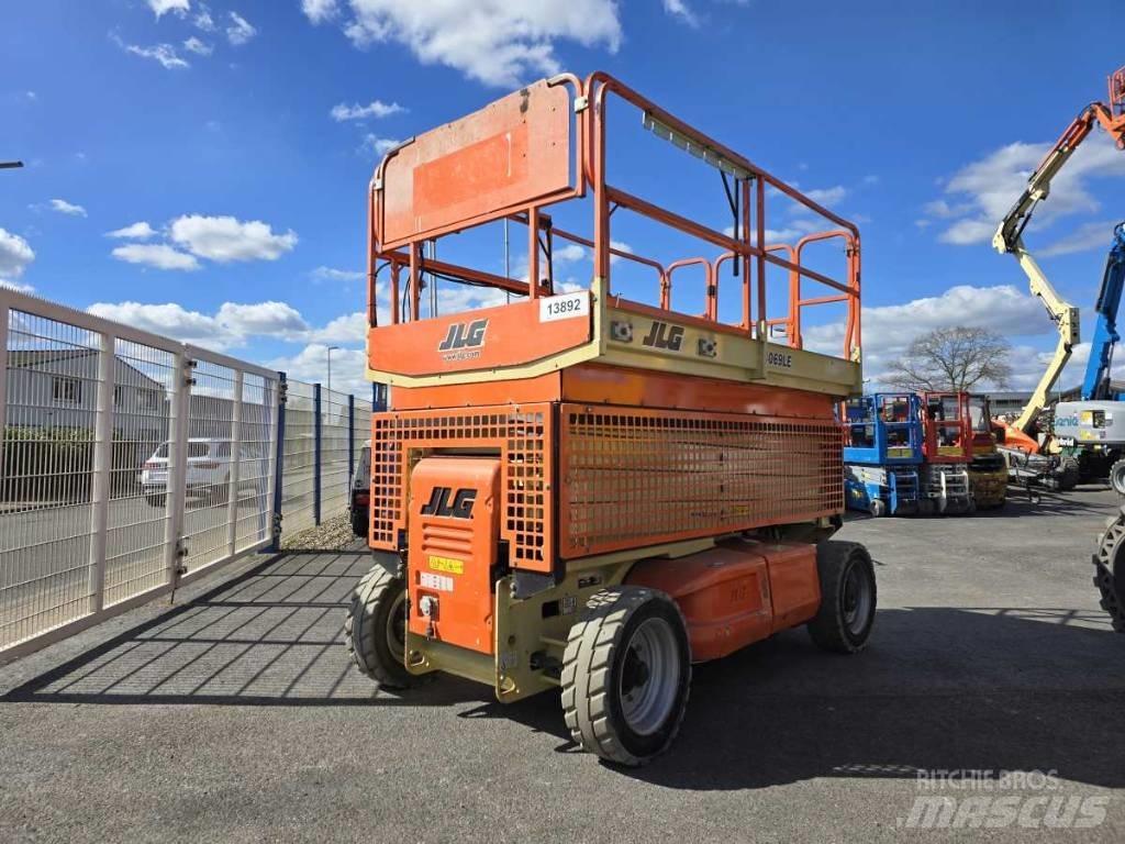 JLG 4069 LE Žirkliniai keltuvai