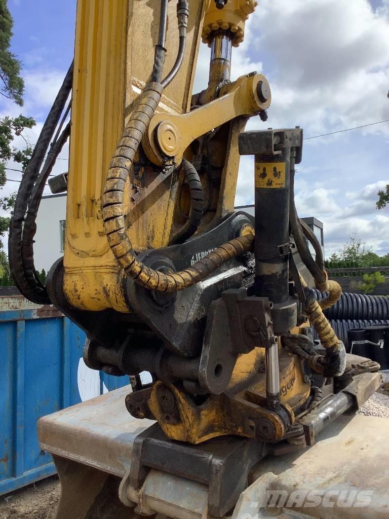Komatsu PC 240 LC-10 Vikšriniai ekskavatoriai