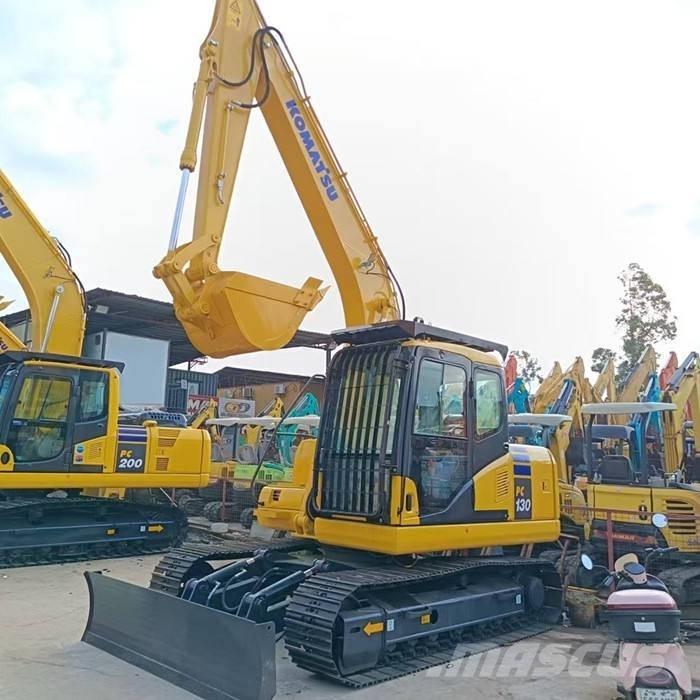 Komatsu PC 130 Vikšriniai ekskavatoriai