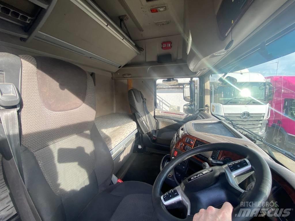 DAF XF460 Naudoti vilkikai