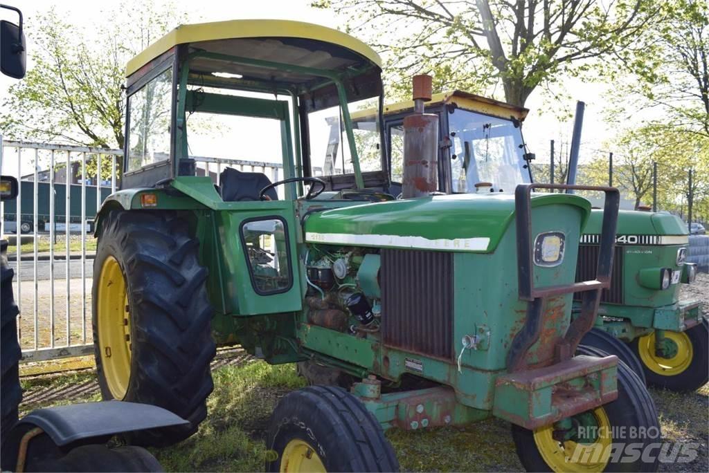 John Deere 2130 Traktoriai