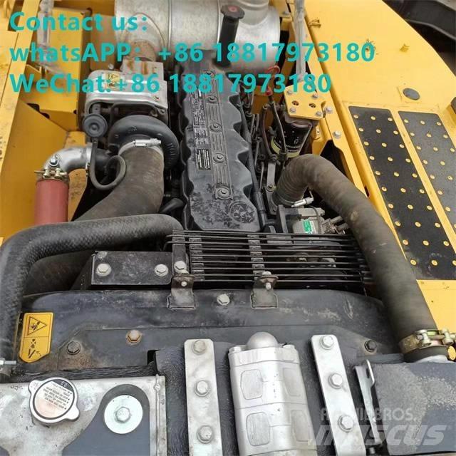 Komatsu PC 220-8 Vikšriniai ekskavatoriai
