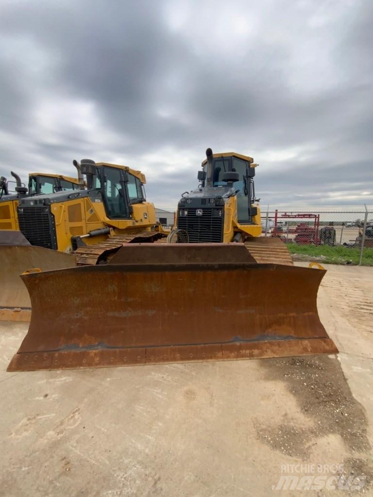 DEERE 750K Vikšriniai buldozeriai