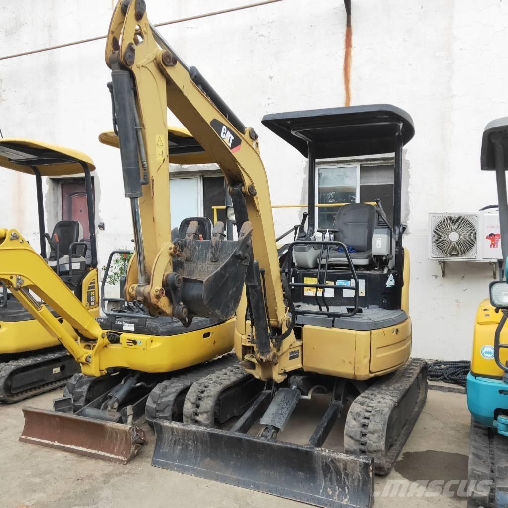 CAT 302CR Mini ekskavatoriai < 7 t