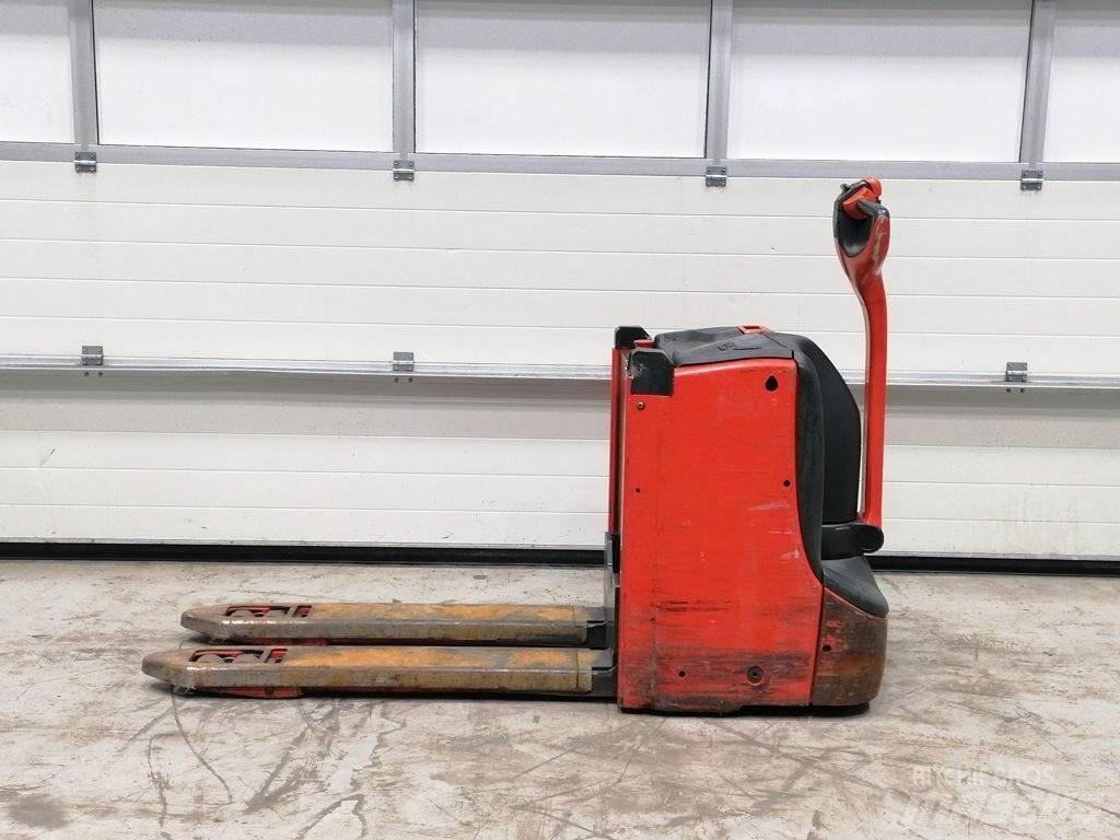Linde T16L Mažų aukščių keltuvai