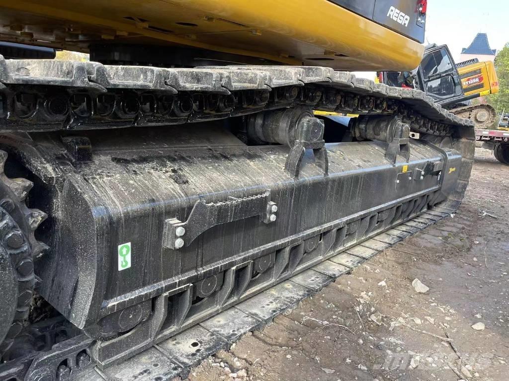 CAT 349 Vikšriniai ekskavatoriai