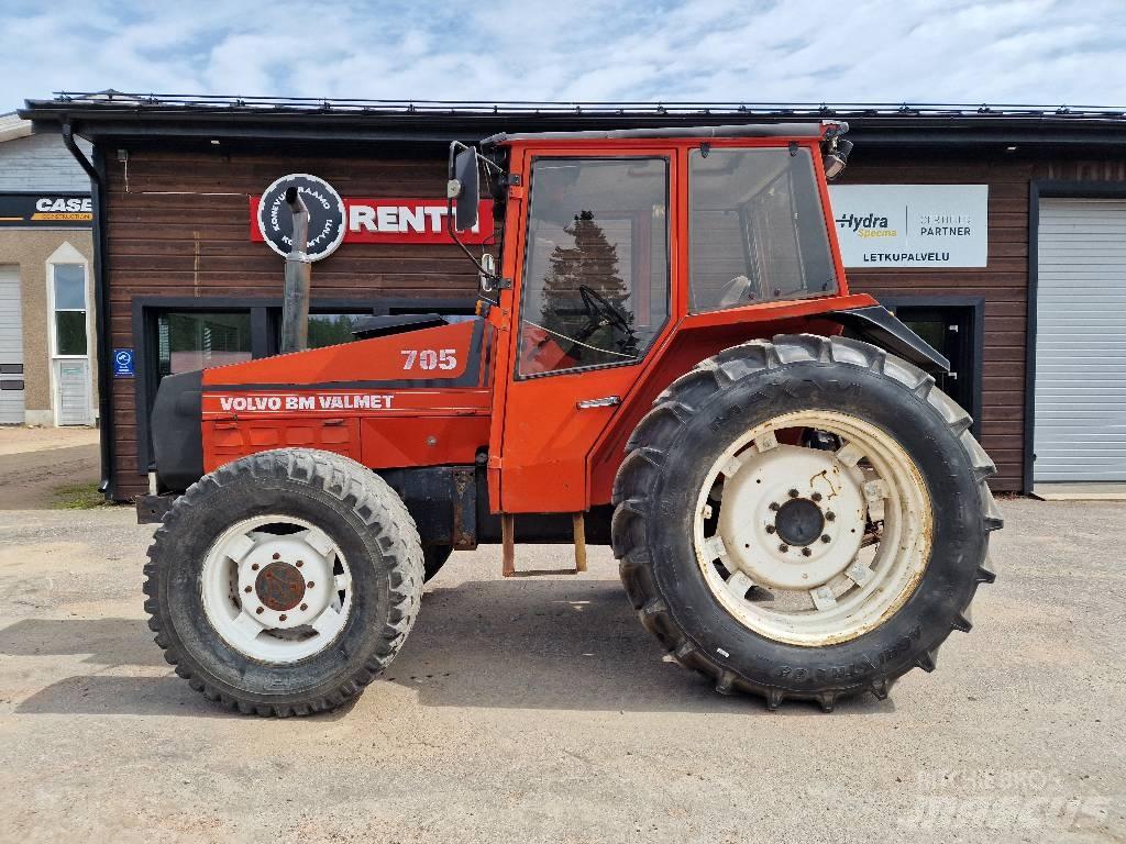 Valmet 705 Traktoriai