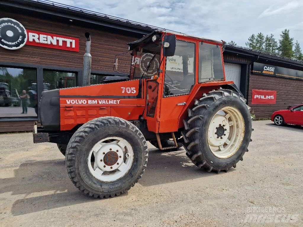 Valmet 705 Traktoriai