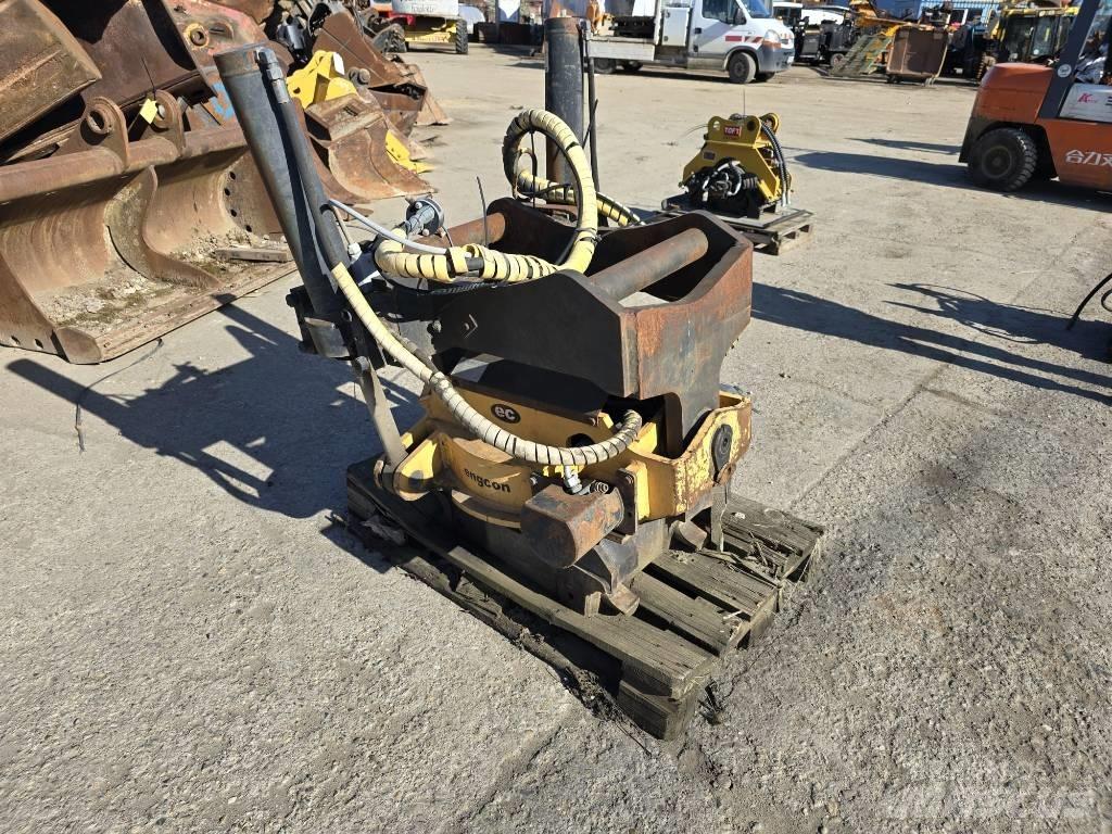 Engcon EC30 Rototilt Sukimo įrenginiai