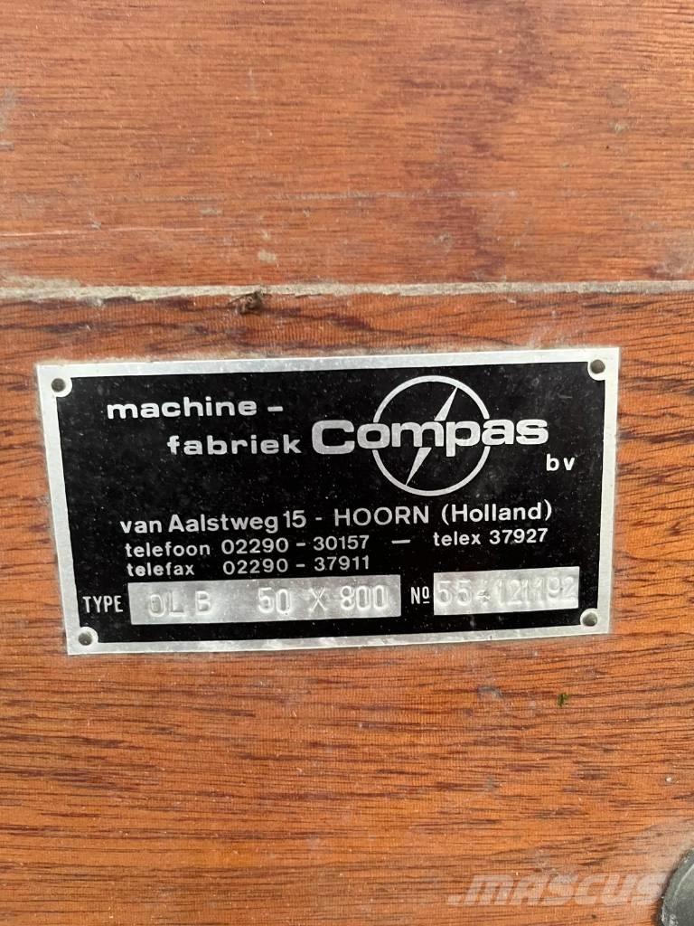 Compas 30 Ton Bunker Piltuvai