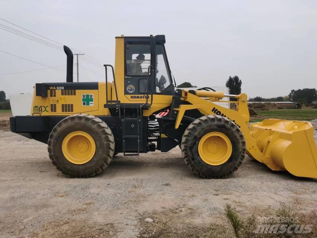 Komatsu WA 320-5 Naudoti ratiniai krautuvai