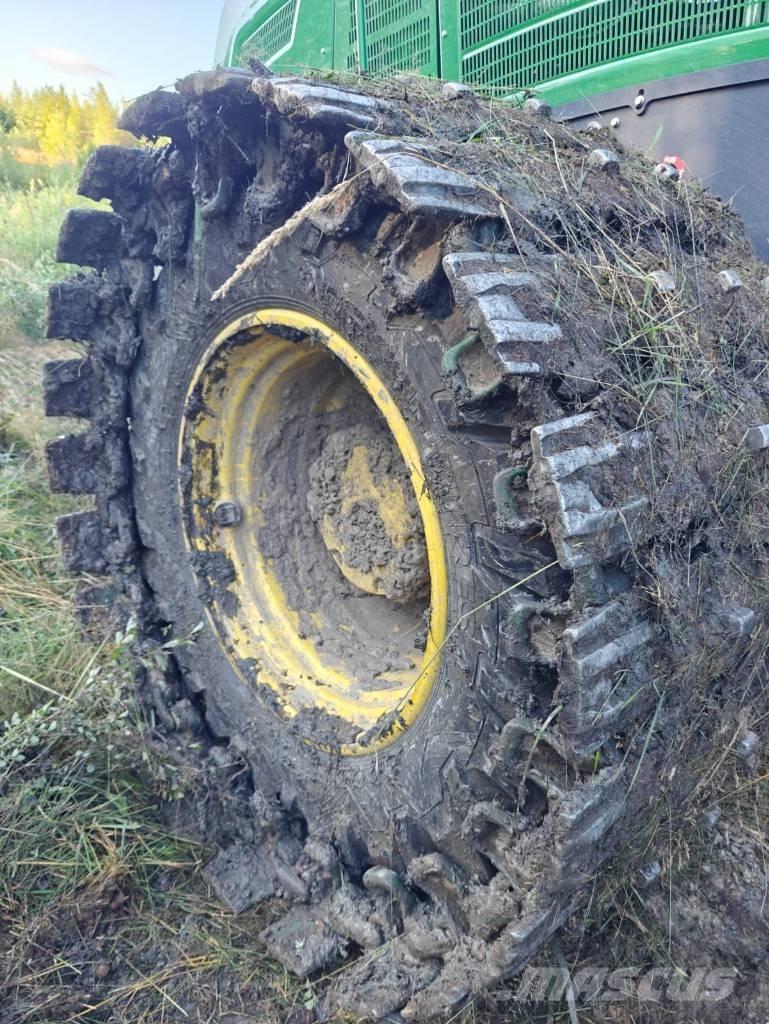 John Deere 1270 G Miško technika (Harvesteriai)