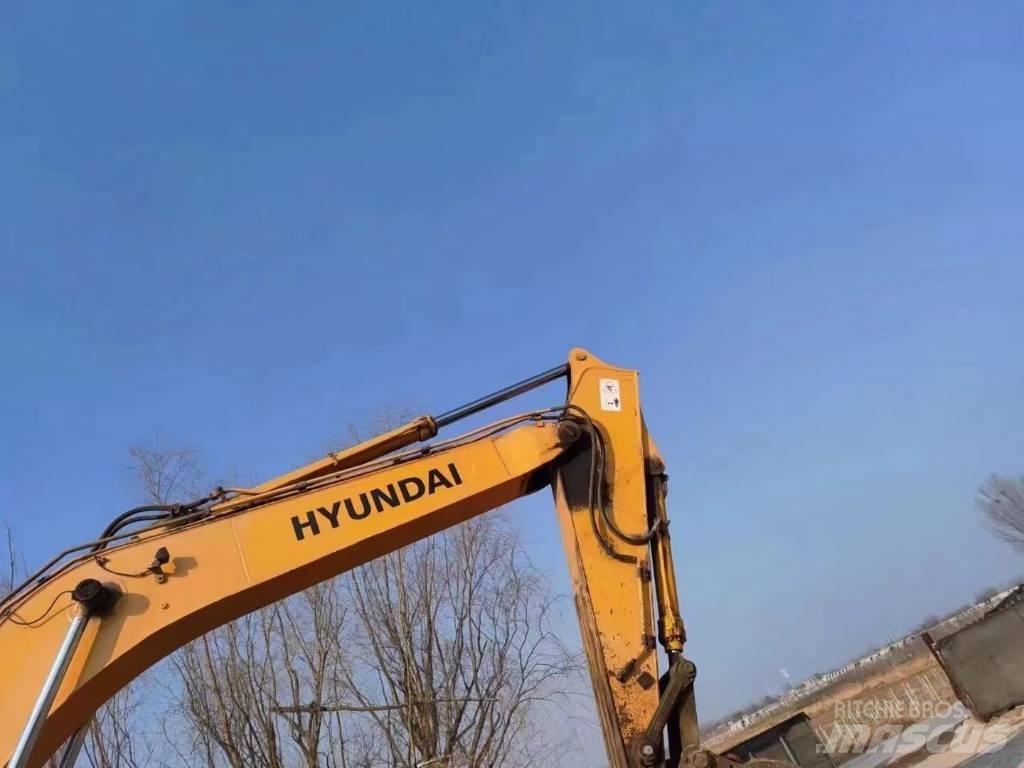 Hyundai R305LC-9T Ratiniai ekskavatoriai