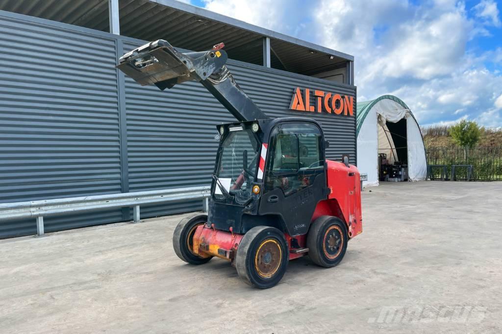 JCB R260 Krautuvai su šoniniu pasukimu