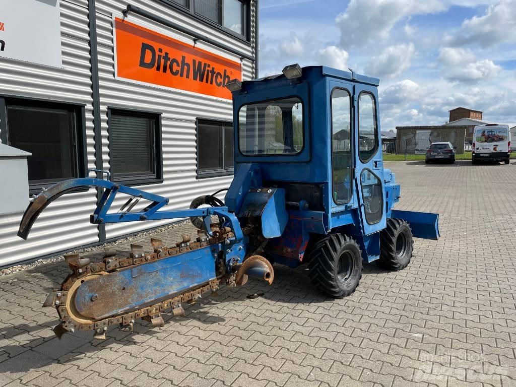 Ditch Witch 3700 DD Tranšėjų ekskavatoriai