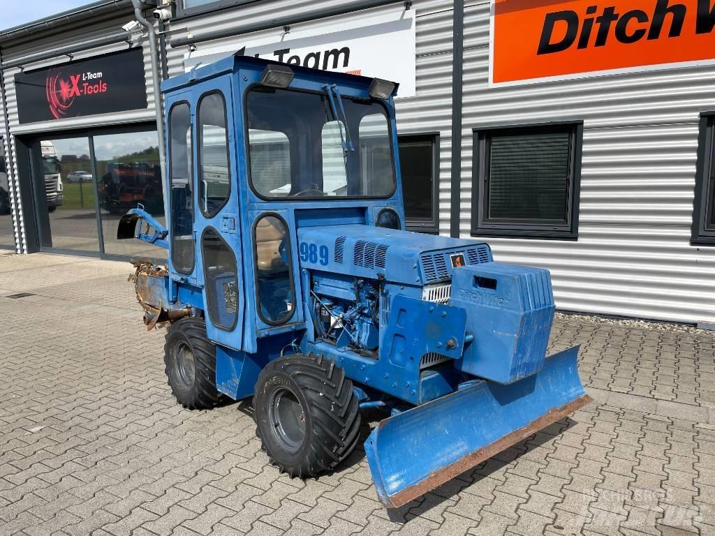 Ditch Witch 3700 DD Tranšėjų ekskavatoriai