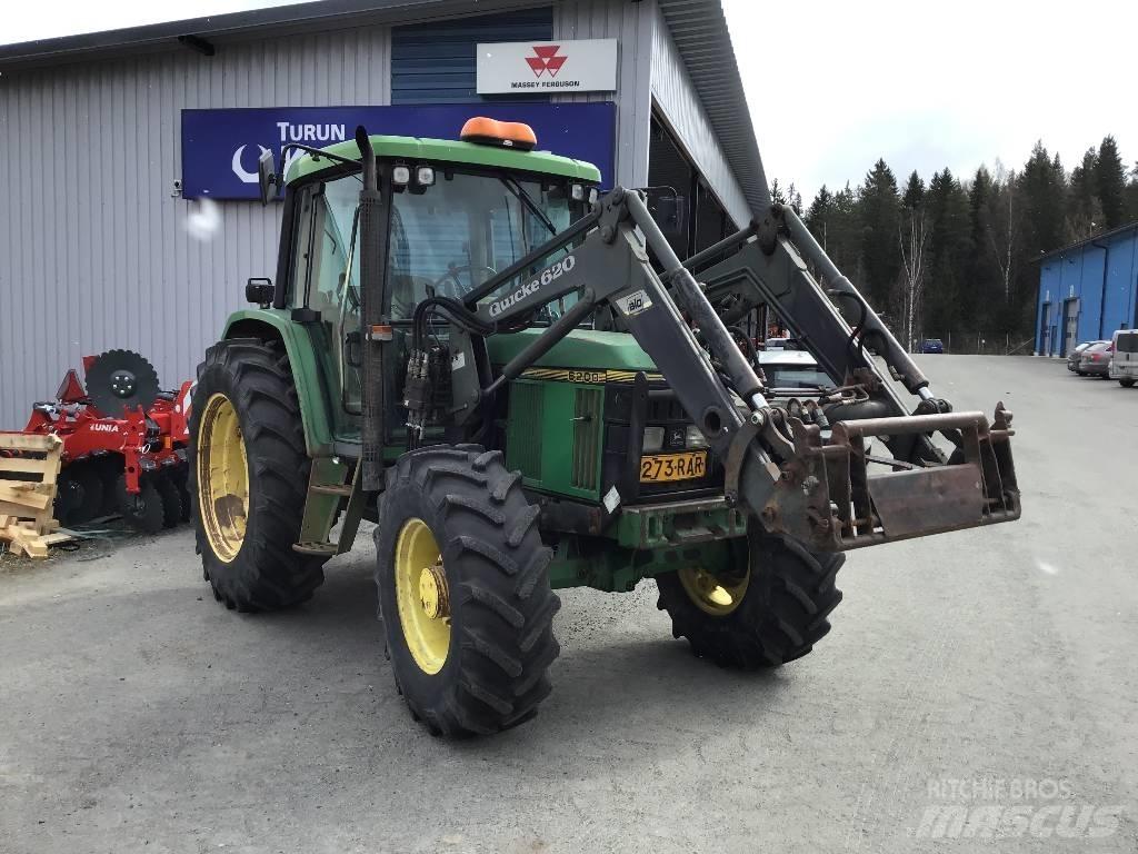 John Deere 6200 Traktoriai