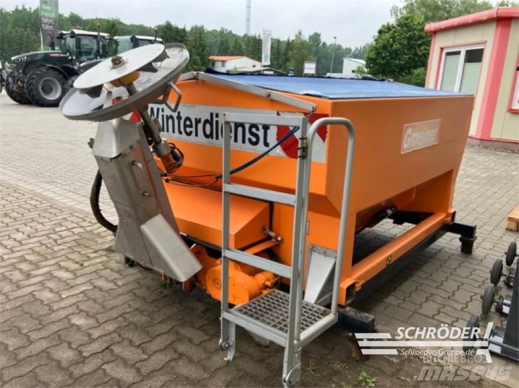 Unimog U 400 Kita