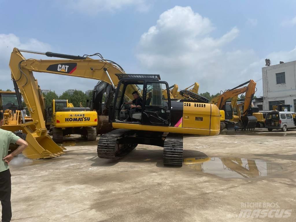 CAT 320D Vikšriniai ekskavatoriai