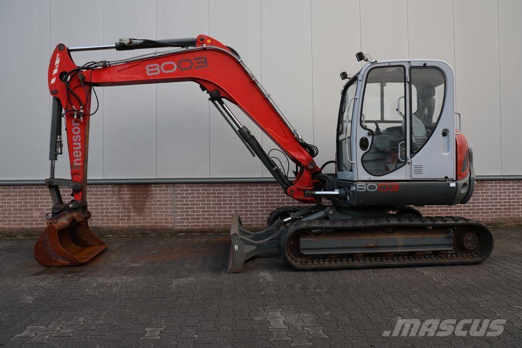 Neuson 8003 RD Vikšriniai ekskavatoriai