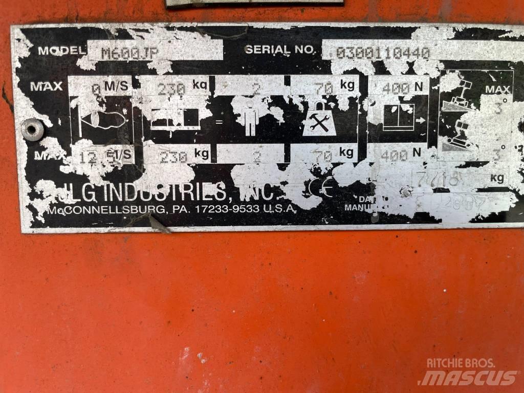 JLG M 600 JP Alkūniniai keltuvai