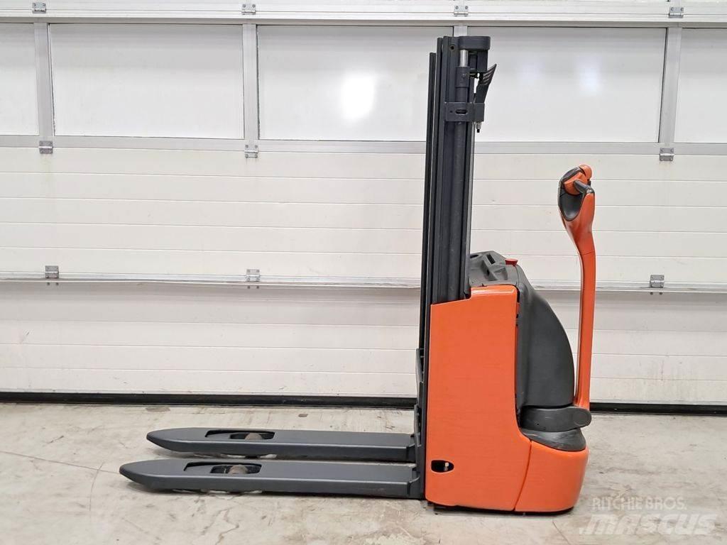Linde L10B Rankiniai vėžimėliai