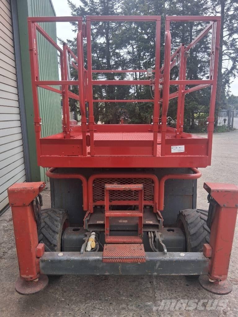 SkyJack SJ 6826 RT Žirkliniai keltuvai