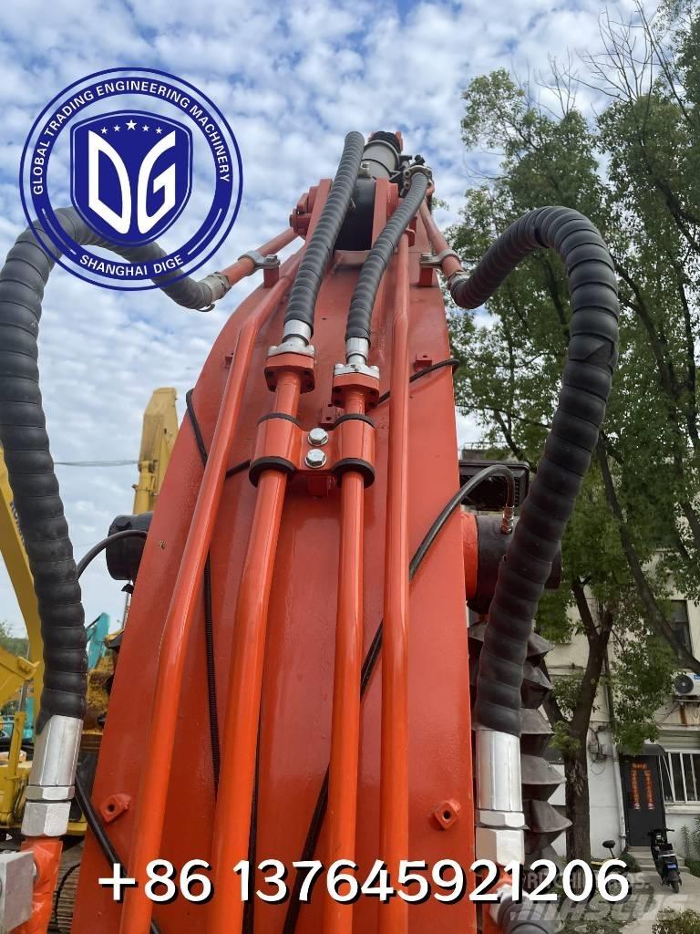 Doosan DX 225 LCA Vikšriniai ekskavatoriai