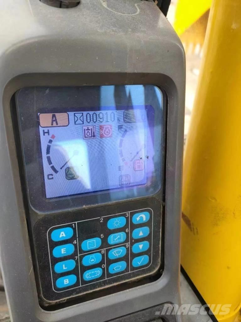 Komatsu PC 220 Vikšriniai ekskavatoriai