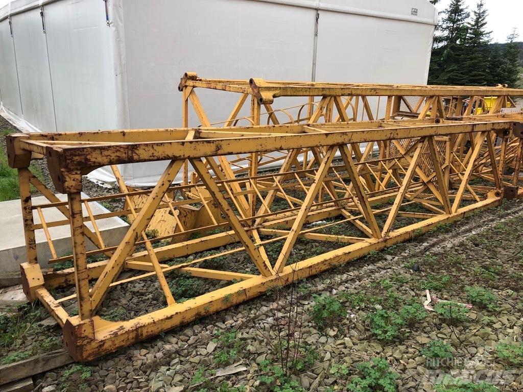 Liebherr 71 EC Bokštiniai kranai