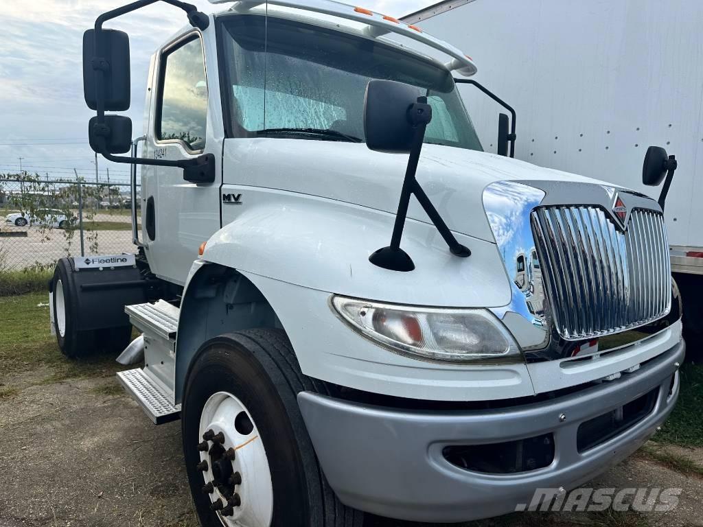 International MV607 Naudoti vilkikai