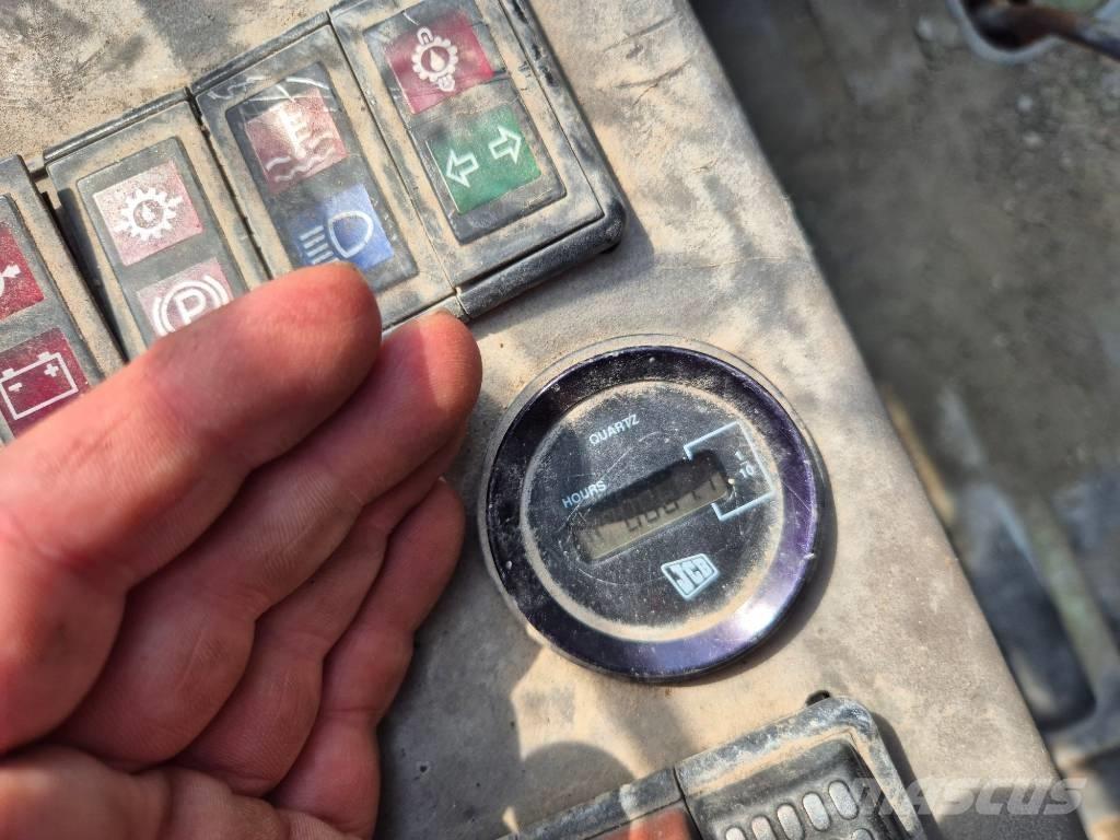 JCB 926 Visureigiai krautuvai