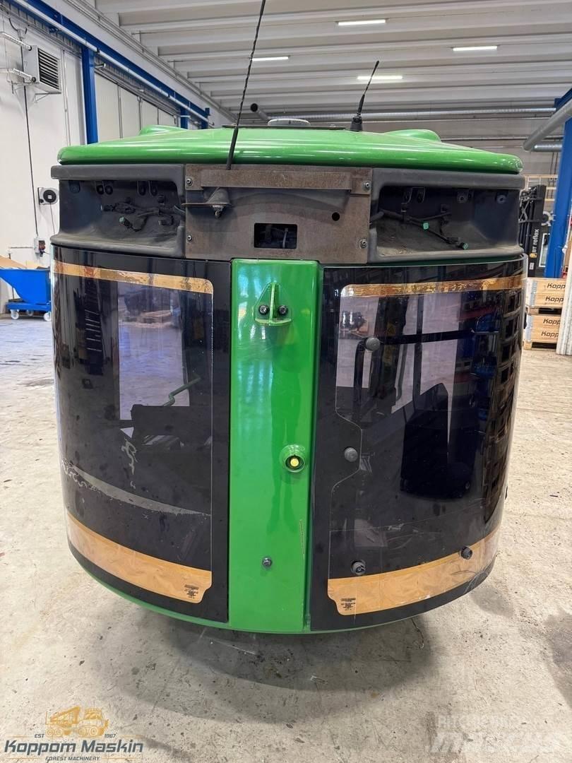 John Deere 1270E Kabinos ir salonai