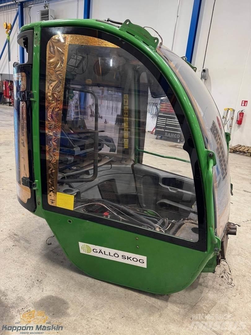 John Deere 1270E Kabinos ir salonai