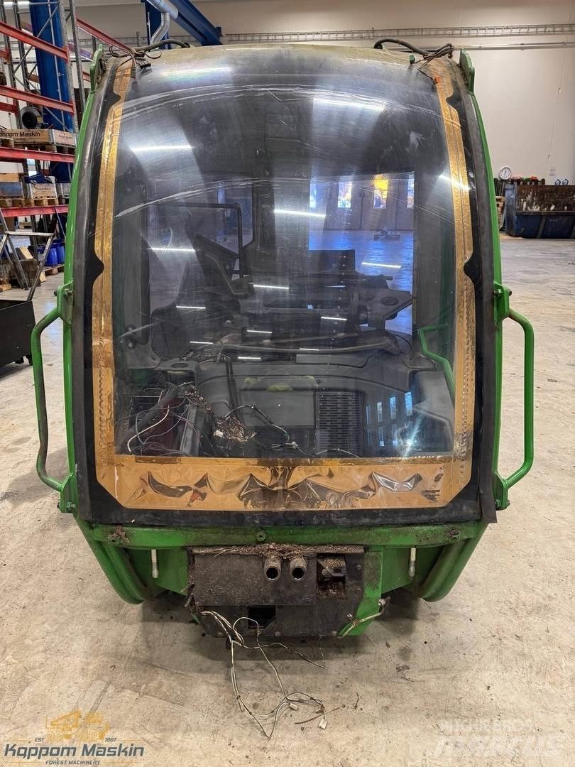 John Deere 1270E Kabinos ir salonai