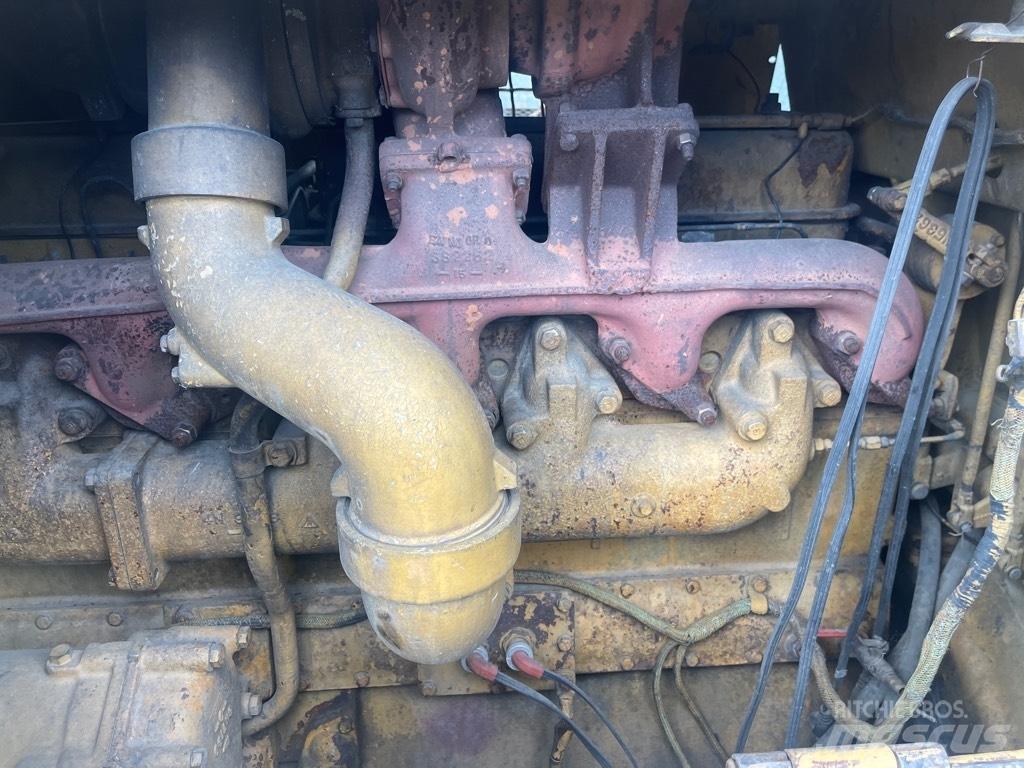 CAT D 8 K Vikšriniai buldozeriai