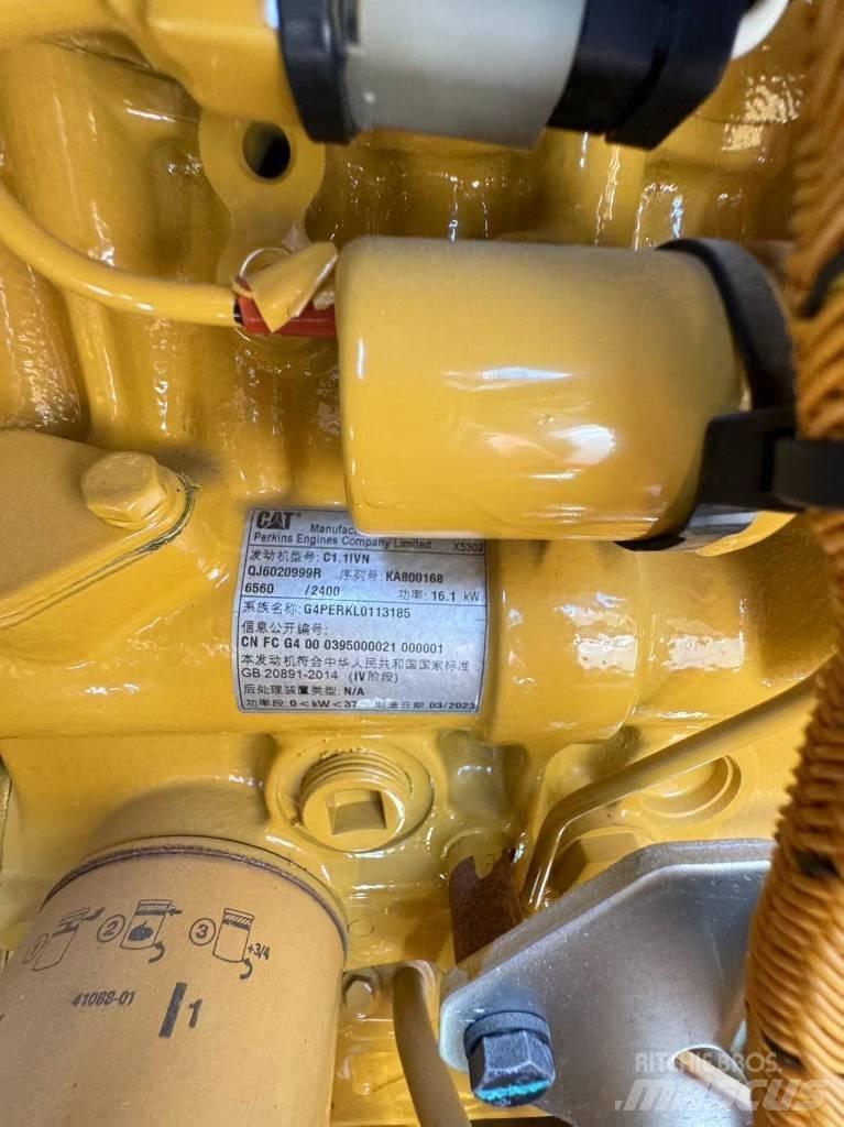 CAT 302 Mini ekskavatoriai < 7 t