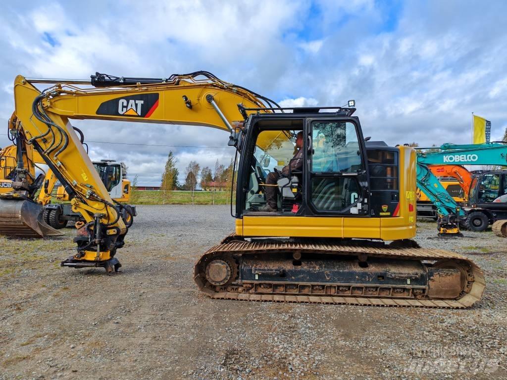 CAT 325 F L Vikšriniai ekskavatoriai