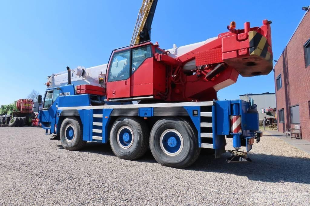 Liebherr LTM 1055-1 Visureigiai kranai