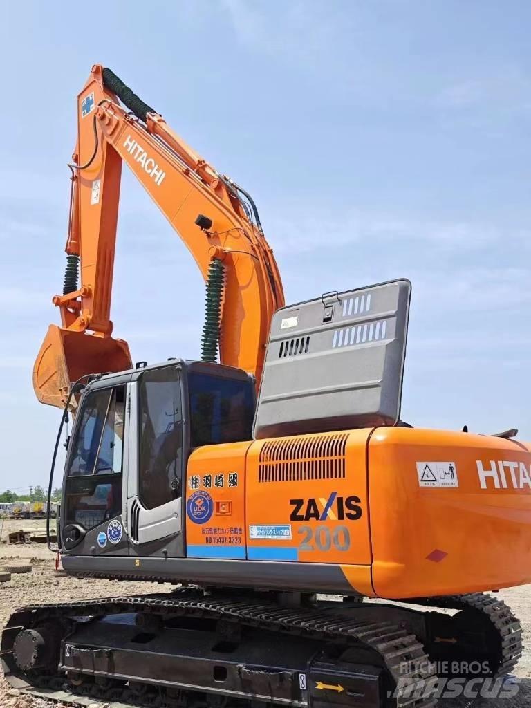 Hitachi ZX200 Vikšriniai ekskavatoriai