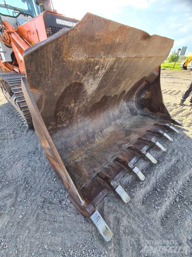 Fiat-Hitachi FL175 Vikšriniai krautuvai