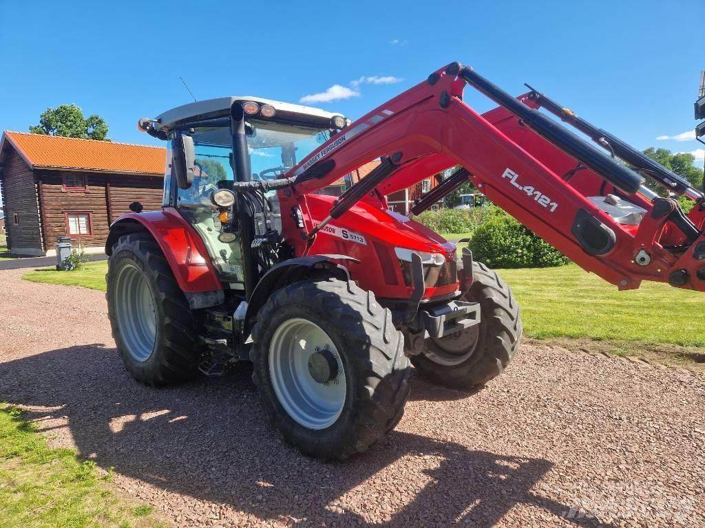 Massey Ferguson 5713 Traktoriai