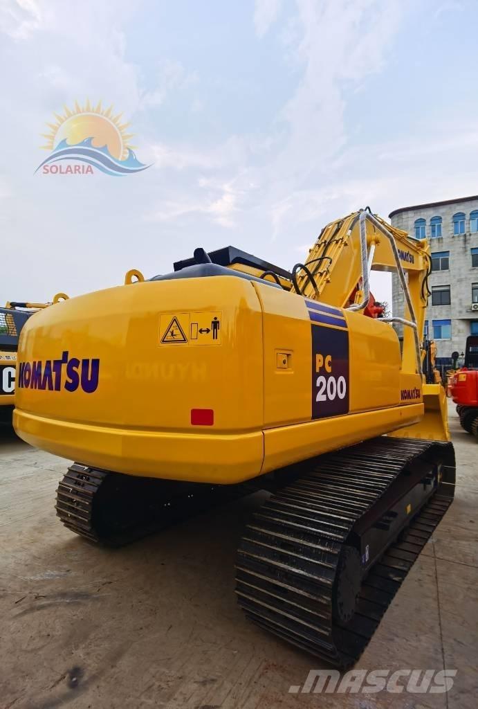 Komatsu PC 200-7 Vikšriniai ekskavatoriai