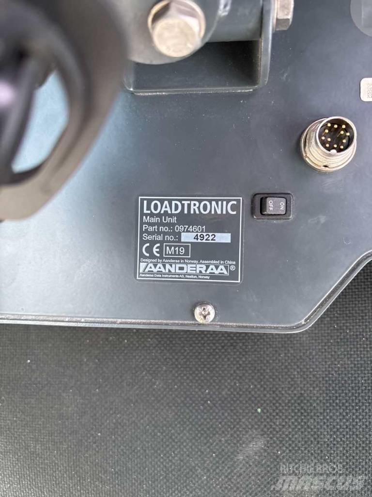 CAT 352F Vikšriniai ekskavatoriai