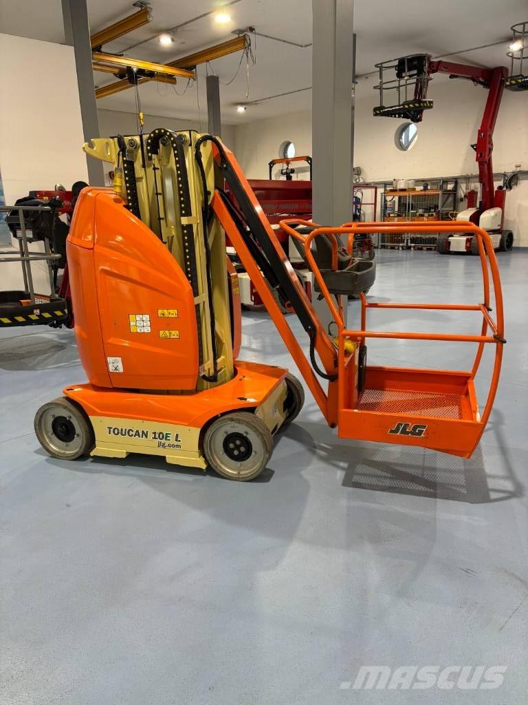 JLG Toucan 10 EL Vertikalūs stiebiniai keltuvai